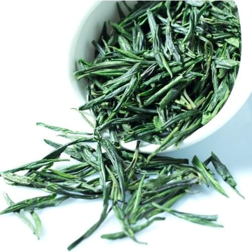 China New Spring Que She Green -Tea Sparrow Tongue -Tea Green Food for Health Care Lose Weight