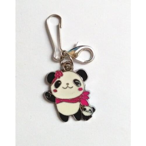 Mini Panda Key Chain Silver Chain Animal Zinc Alloy Key Ring Lovely Pendant Bag Charming Car Holder Personality Gifts