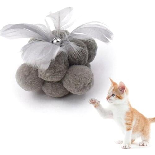 1pc Cat Plush Ball Toy Interactive Faux Feather Decor Cat Play Ball Kitten Ball Toy With Bell Pet Supplies Pet Accessories