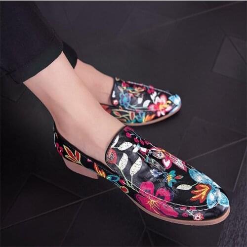 2021 New Style PU Floral Print Low Heel Platform Comfortable Casual Shoes Fashion Trend Handmade Solid Color Mens Shoes XM285
