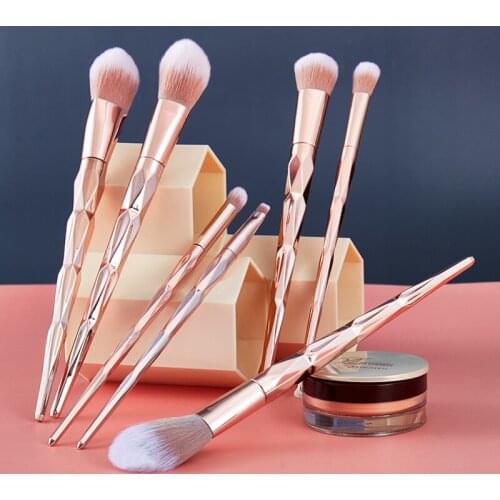 Doxa 7pcs diamond Handle Makeup Brush Powder Brush Cosmetic Lip Brush Eyeshadow Blush Highlight Brush Make up Brush Kits