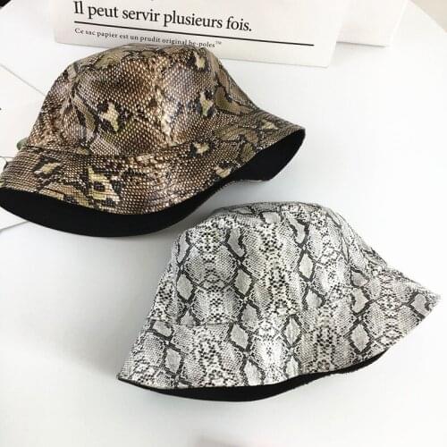 LDSLYJR 2019 Cotton Snake print Both sides Bucket Hat Fisherman outdoor travel Sun Cap Hats for Men and Women 180