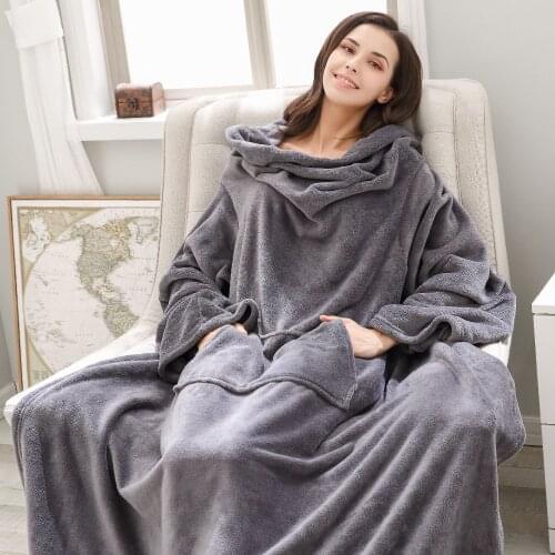 Soft Warm Blanket Long Fleece Blanket with Sleeves Coral Fleece Pocket Blanket Adult Winter Wash Flannel Blankets Robe