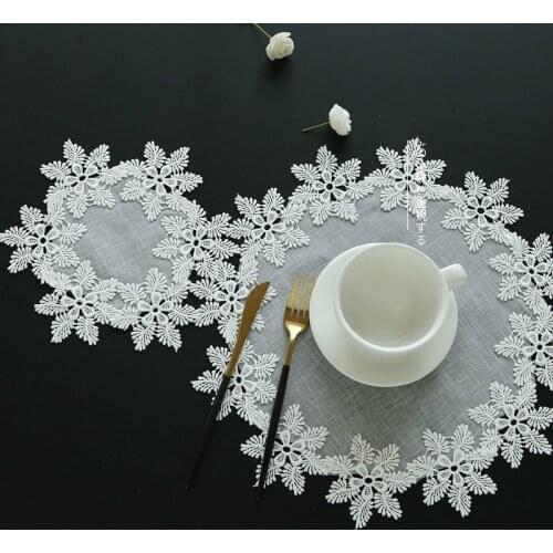 British Style Milky Round Cotton Water Soluble Edge Trim New Placemats Banquet Party Coasters Coffee Table Plate Cover Cloth Pad