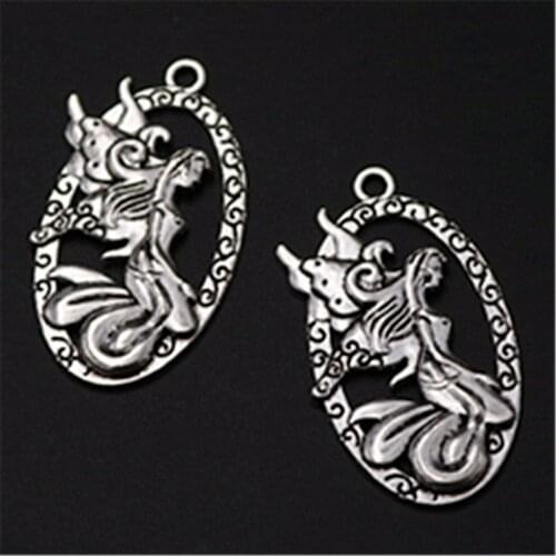 WKOUD 4pcs Silver Color Hollow Oval Butterfly Fairy Charm Fashion Necklace Bracelet DIY Metal Jewelry Alloy Pendants A1156