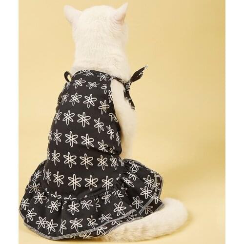 Summer New Cat Comfortable Cute Flower Suspender Skirt Small Dog Sling Dresses Pet Supplies Cute Cat Skirt