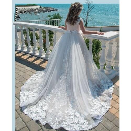 Flower Girl Dresses luxurious Sleeveless Tulle Lace Applique Kids Evening Gowns For Girls First communion Girl Dress
