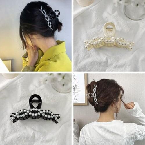 Korean Pearl Geometric Hair Clamp Grab Fashion Acrylic Womens Hair Claw Simple Solid Large Crab Bath Clip New Hair Accessories