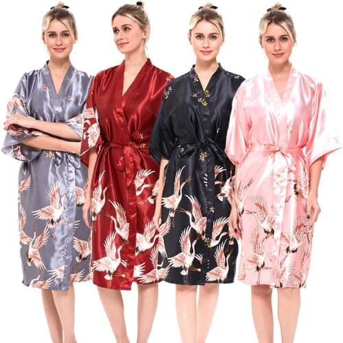 Pajamas womens summer sexy ladies ice silk robe with sleeves plus size bathrobes comfortable home bridal dressing gown