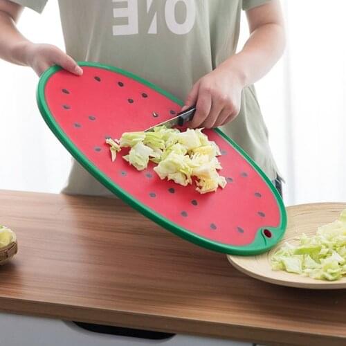 1PC Plastic Watermelon Type Chopping Board For Vegetable Fruit Meat Antiskid Cutting Mat Kitchen Accessories Cheese board CL1228