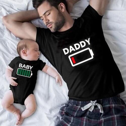 Summer Family Look Shirt Daddy and Me Clothes Love WIFI Battery 2020 Family Matching T Shirt Fashion Family Outfit Set Tees Tops