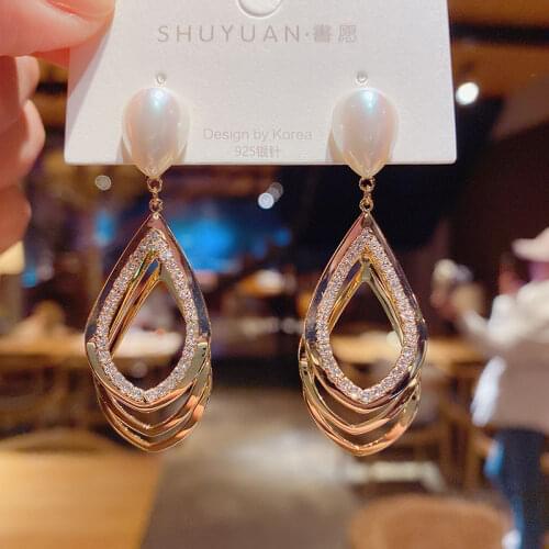 2020 new fashion web celebrity fashion ladies elegant earrings women autumn and winter geometric earrings women