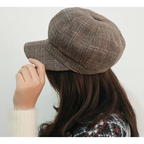 New autumn and winter beret womens British style Japanese casual all-match hat Korean plaid woolen octagonal hat Outing Cap