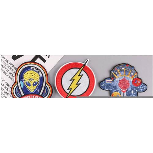 20pcs/lot Embroidery Patch Letter Lightning Alien Diy Flag Girl Beauty Clothing Decoration Accessory Iron Heat Transfer Applique