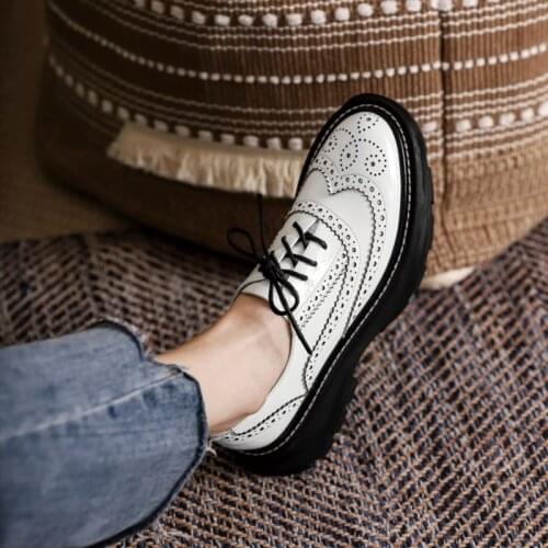 NORBERG Women's Oxfords