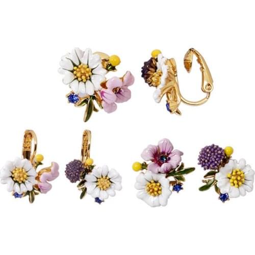 European and American New Product Pastoral Style Flowers Series Enamel Color Glaze White Daisy Pink Flower Asymmetrical Earrings