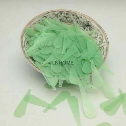 400pcs/lot 10*35mm Long Bat Sequins PVC Flat With Side Hole Oval Drops Belly Costume Evening Dress Accessories Matte Light Green