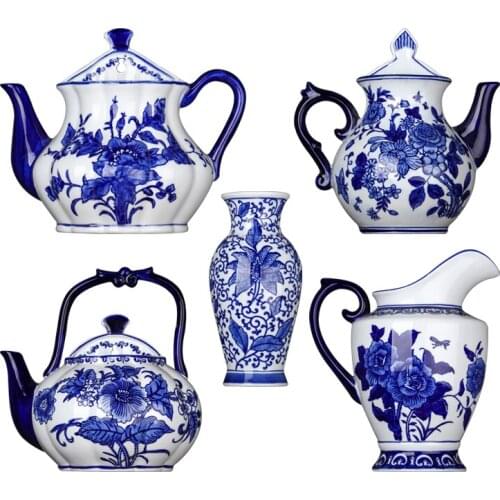 Jingdezhen Blue and White Ceramic Wall Hanging Vases for Home Decoration Flower Vase