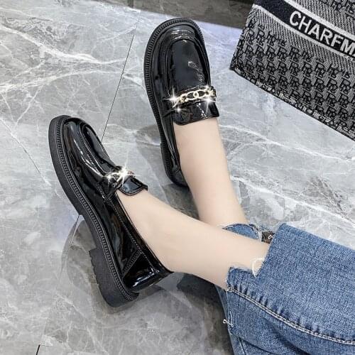 Womens Autumn Oxfords Womens Loafers Shoes Metal Chain Female Footwear 2021 Fashion Clogs Platform Soft Casual Sneaker Slip-on