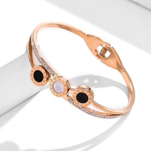 Circle Rose Gold Stainless Steel Bracelets On Hand Womens Accessories Roman Number Fashion Trend Jewelry Hard Bracelets Bangles