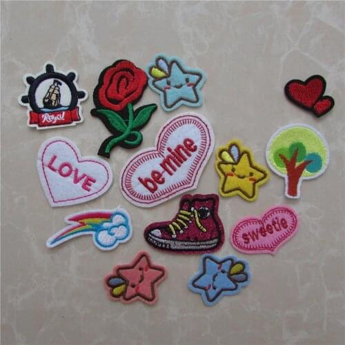 New Different style Mixed For Clothing Iron On Embroidery Appliques DIY Apparel Accessories Patches For Clothing Fabric Badges