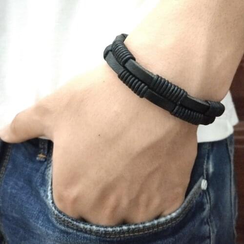 2019 New Suitable for Women Men lovers Boys Girls Adjustable Leather Bracelet Variety of Styles Handmade Woven Charm Bracelet