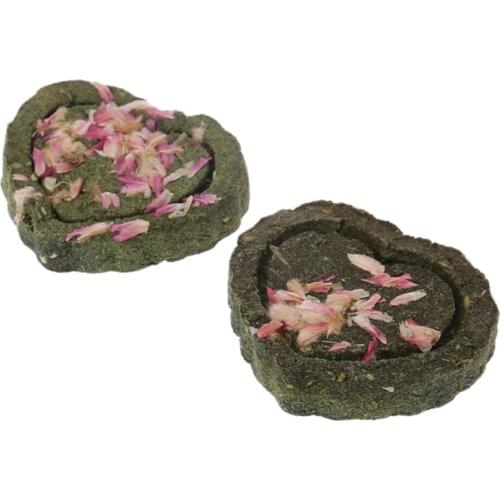 2pcs Heart Shape Pet Hamster Teeth Grinding Grass Toy Guniea Pig Rabbit Chinchilla Chew Toys Small Animal Supplies C42