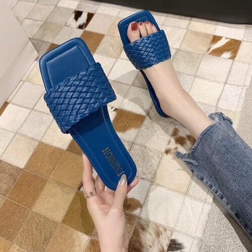 Sexy Open Toe Weave Flat Slippers for Women Casual Leather Indoor Outdoor Slides Woman Comfort Soft Sole Beach Flip Flops