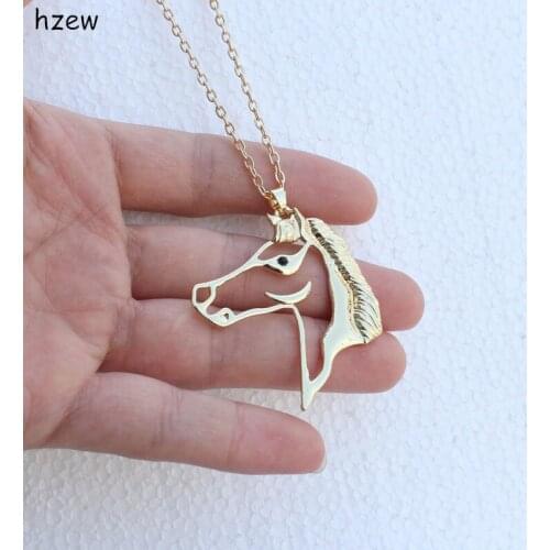 Hzew Hollow horse head pendant necklaces brand fashion jewelry necklace gift for friend mom
