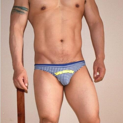 New tight low waist swimsuits hot summer men swim briefs trunks men beach swimming shorts men sexy swimwear bikinis small size