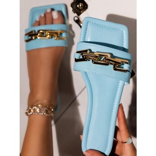 Womens 2021 Summer Slippers Sandals Chain Metal Decoration Luxury Square Head Flat Heel Female Plus Size Outdoor Casual Slides