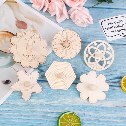 6pcs/set DIY White Wood Gyro Toy for Children Handmade Painted Toy Gyro Pinata Creative Kindergarten Hand Painted Toy
