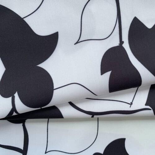 Polyester cotton fabric dress high-end floral pattern customization European designer fashion floral printed cloth diy patchwork