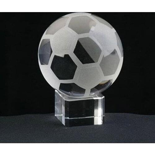 Top Quality 10pcs/lot 60*60*60mm Crystal Glass Football With Crystal Base For Home Decoration Crystal Sports Gifts