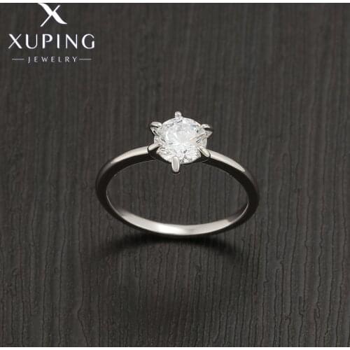 Xuping Jewelry Fashion Elegant Charm Newest Model with Stone Rings for Women Gifts ZER184