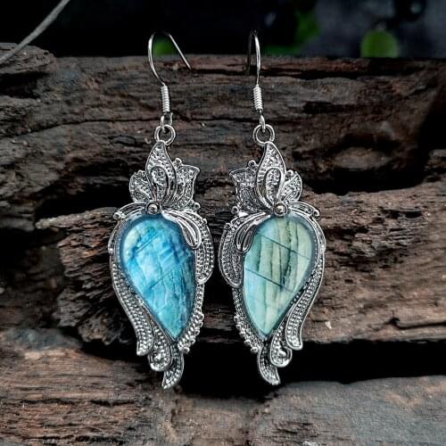 Retro Carved Malachite Earrings Bohemian Creative Flower Turquoises Green Stone Dangle Drop Earrings