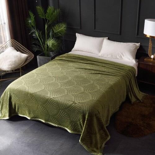 Solid Color Embossed Flannel Throw Blanket Sofa Cover Winter Warm Sheets Bedspread Coral Fleece Super Soft Coverlet Blankets