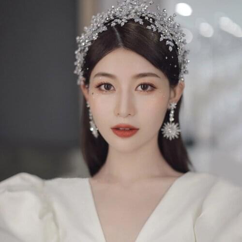 2021 New Tiaras Wedding Hair Accessories Snow Queen Crystal Crown High Quality Zirconia Elegant Woman Headdress Party Crow