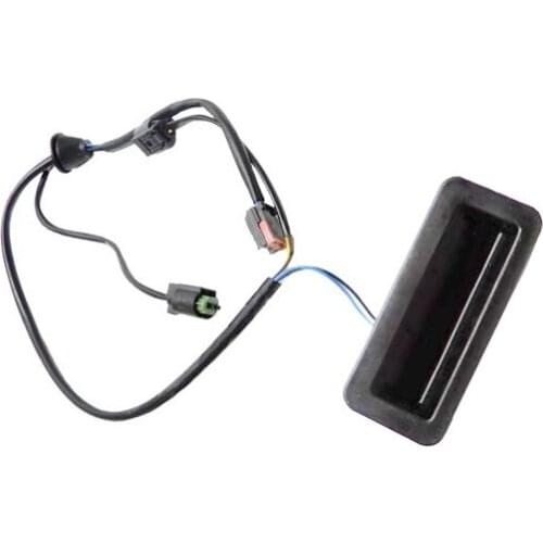 Tail door switch Fre ela nd er2 ran ger ove rsp ort Rear door handle Tail pull handle Tail door clasp button Trunk switch