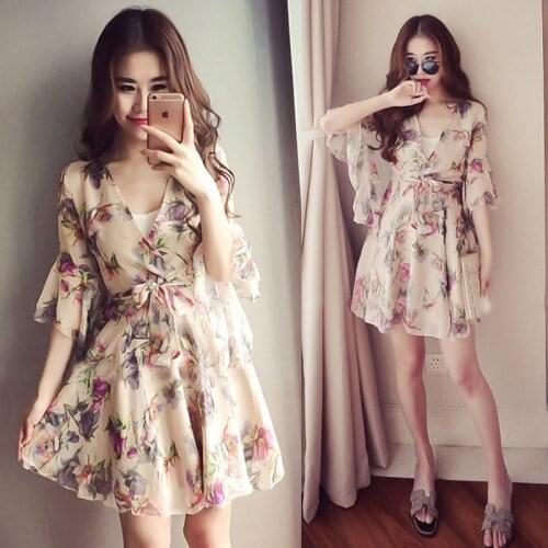 2020 spring and summer new womens V-neck lotus leaf sleeve floral dress women loose bohemian beach dress