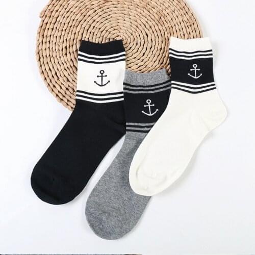 DONG AI 3 pairs combed cotton thickening autumn and winter mens socks hand linking Horizontal bar anchor flower