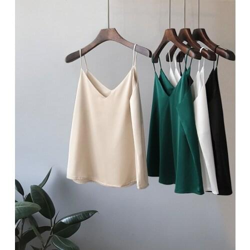 Casual V-Neck Sexy Solid Satin Woman Camis Tank Tops Render Chiffon Sleeveless Camisole Top Plus Size Halter Camis Tops SA549