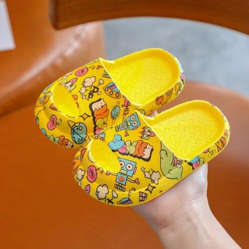 Childrens Slippers Summer Cartoon Printing Boys And Girls Baotou Childrens Shoes Soft Soles Cute Shoes Baby Flip-flops ZJX
