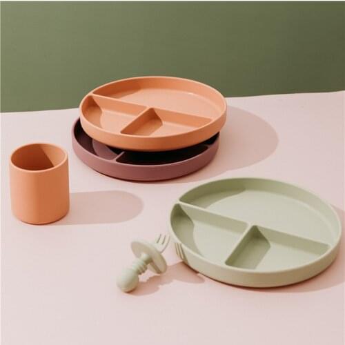 BPA Free Solid Silicon Baby Suction Plate Fashionable Feeding Accessorie Newborn Learning Plate Set With Fork Spoon Dropshipping