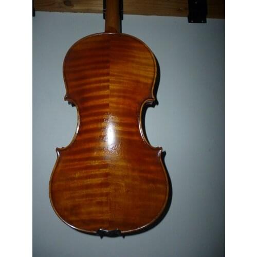 Handmade violin violin