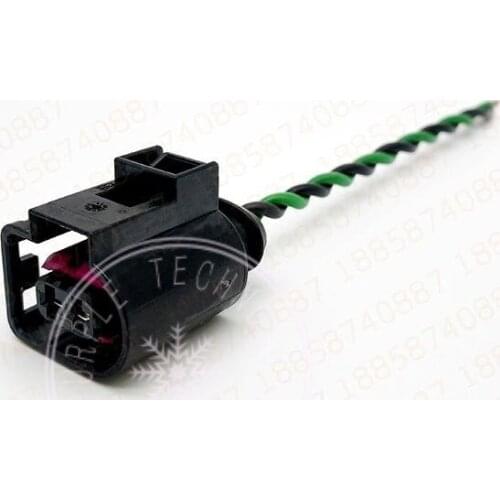 Free shipping petrol fuel injector connector plug for Audi A6L A4L