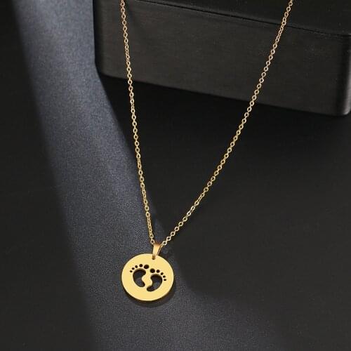 DOTIFI 316L Stainless Steel Necklace Round Pendant Small Feet Baby Souvenir Necklaces For Women Jewelry Collares Bijoux Femme