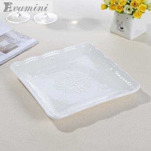 European Four Grid Platter White Ceramic Western Dish Set Embossed China 9inches Fruit Plate Dried Candy Dish Dessert Snack Tray