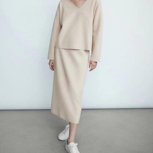 Knit Womens Sweater Set Solid Cardigan Skirt Knitted Autumn Female Suit V-Neck Long Sleeve Lady Above-Knee Length Skirt
