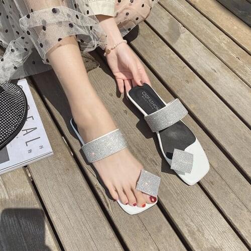 2021 New Women Shoes Fashion Casual All-Match Summer Cool Square Toe Flat Rhinestone Sandals Slippers Women
